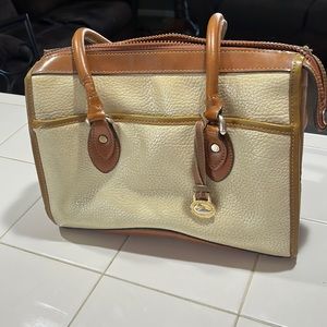 Vintage Dooney and Bourke purse. Authentic!!